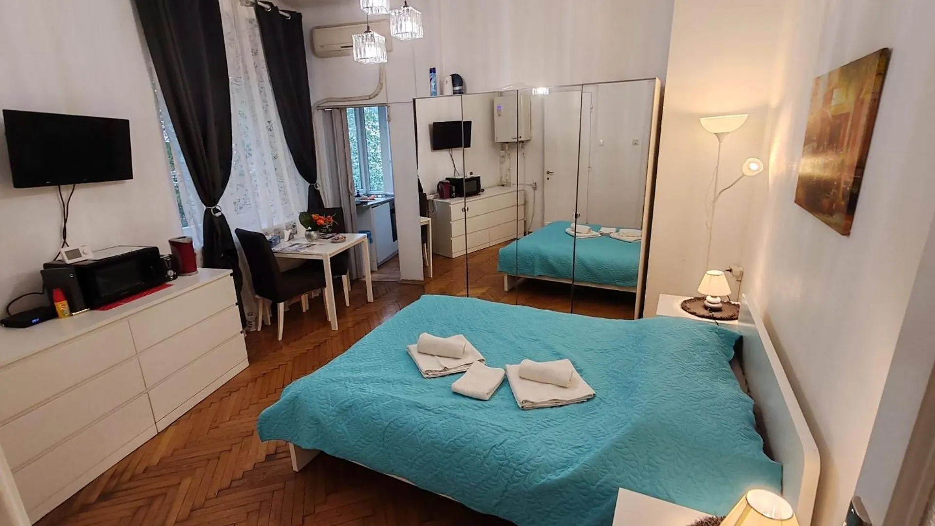 Studio Ultracentral Universitatea Bucharest Apartment